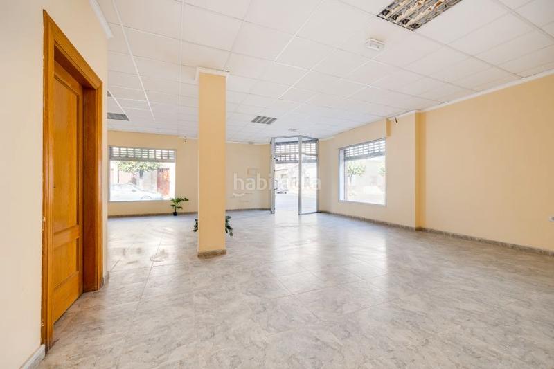 Foto 5e7e6367-e4e8-4eb7-aa56-46398dc00601. Geschäftsraum in calle doctor fleming 7 in Almoradí