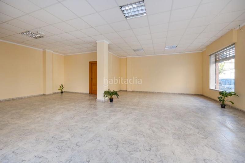 Foto d8db2fe5-5455-4621-a915-59b4be2bdca7. Geschäftsraum in calle doctor fleming 7 in Almoradí