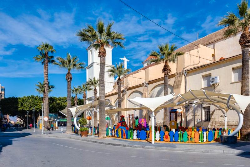 Foto f29ce581-051c-4b5f-bd62-77c1505b6929. Geschäftsraum in calle doctor fleming 7 in Almoradí