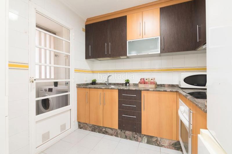 Foto 2089d066-471d-439f-9ffa-9241f861ee82. Pis a calle cielo 26 a Playa Tamarit-Playa Lissa Santa Pola