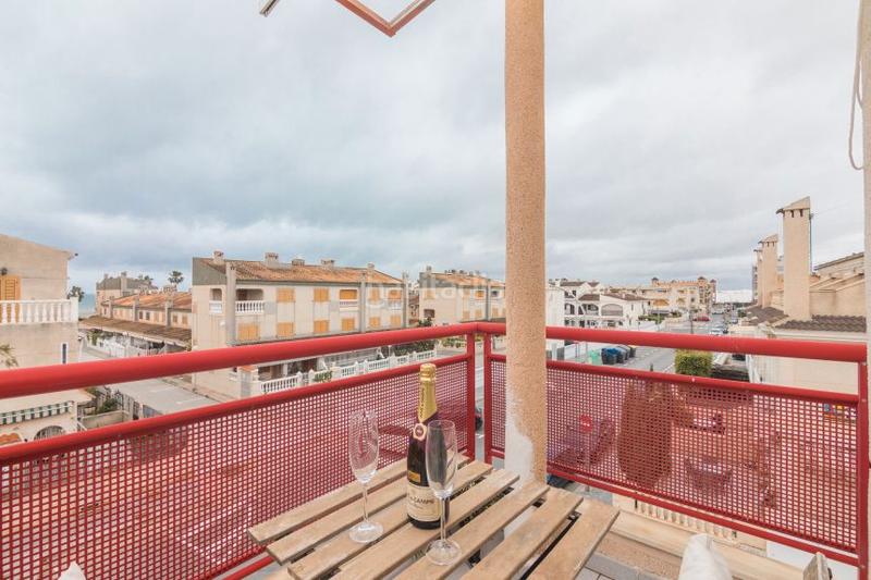 Foto 676ff075-3851-4967-b773-8bde0a922422. Pis a calle cielo 26 a Playa Tamarit-Playa Lissa Santa Pola