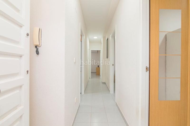 Foto 3ee02a96-3552-407a-b135-e6d54f94f0df. Piso en calle cielo 26 en Playa Tamarit-Playa Lissa Santa Pola