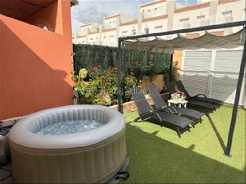 Foto 05728b81-ff5f-45ad-ab99-29052b9ebe59. Rent house in carrer de creta 74 in Monte y Mar Santa Pola