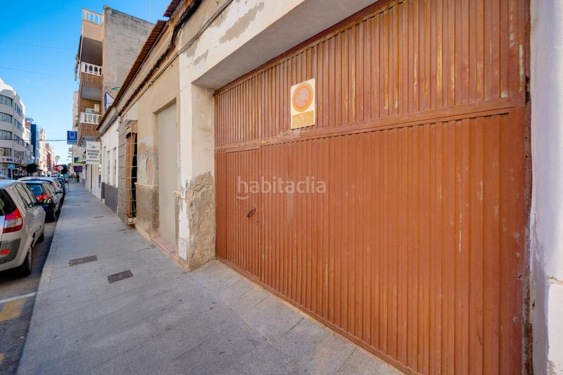 Foto 7cfd5412-1fa8-4c17-8ed1-e5e708c18e4e. Terreno residencial en calle maria parodi 49 en Centro - Muelle Pesquero Torrevieja