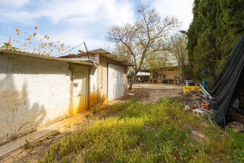 Foto 7528b16c-301e-4a8d-9a4e-5084d9a06be0. Chalet en calle diseminado 75 en Almansa