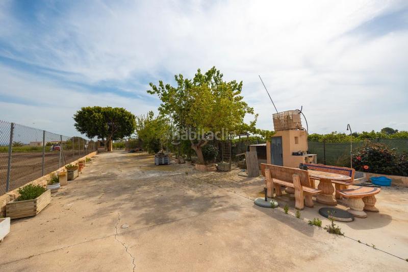 Foto a3b9d29e-cfba-4386-a0cc-40991bcfd090. Chalet en calle diseminado 75 en Almansa