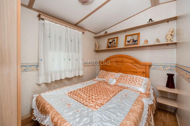 Foto 922e82aa-09c9-45a4-a2e1-9e138795be12. Chalet dans calle diseminado 75 dans Almansa