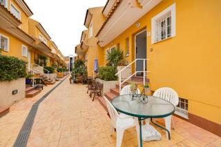 Semi detached house in Calle rojaleros ausentes 35