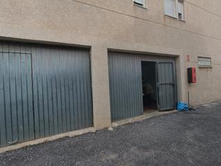 Business premise in Avinguda de portugal 95