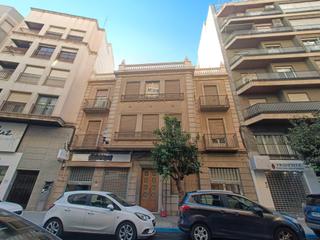Casa a Carrer camilo flammarion 20