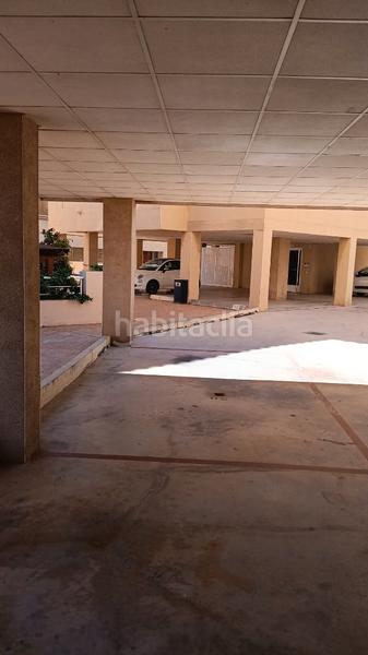 Foto 2c757432-656c-450c-b060-1798d3ceeaf2. Aparcament cotxe a carrer del mar 44 a Calas Santiago Bernabeu Santa Pola