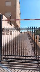 Car parking in Carrer del Mar 44