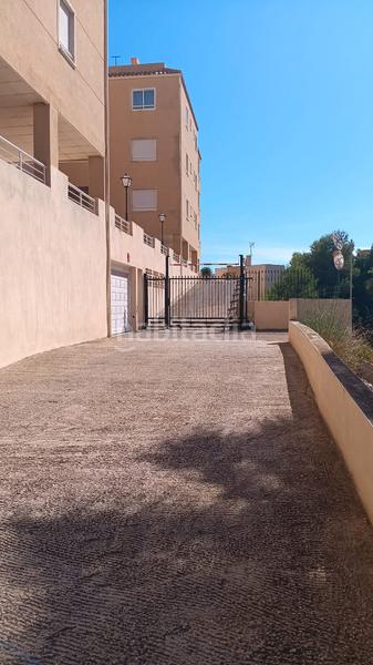 Foto 3160b672-501d-47cd-809a-8f962c4df38b. Posto auto in carrer del mar 44 in Calas Santiago Bernabeu Santa Pola