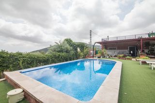 Chalet in Urbanizacion el aljibe 29. Chalet exclusivo en entorno natural con vistas al mar y la monta