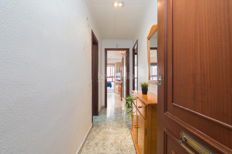 Foto 9397c19e-8f29-42ac-91bc-6c68a0d536f3. Flat in calle juan torres batiste 3 in Centro Santa Pola