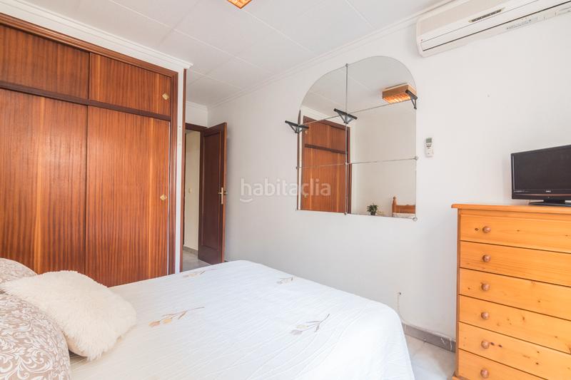 Foto 0a3d1692-a921-496e-b900-b07d9f0223f3. Pis a calle juan torres batiste 3 a Centro Santa Pola