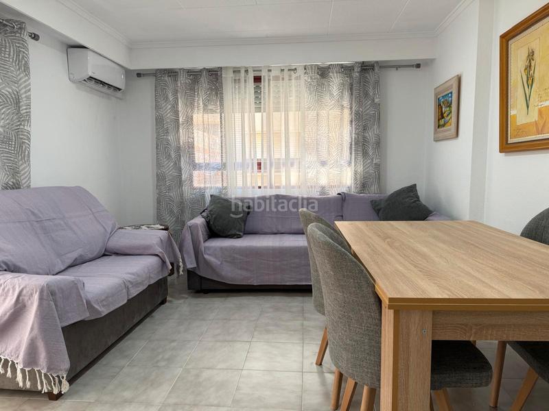 Foto 34271c58-eb41-406e-984d-aa160e223ef8. Lloguer pis a calle juan torres batiste 4 a Centro Santa Pola