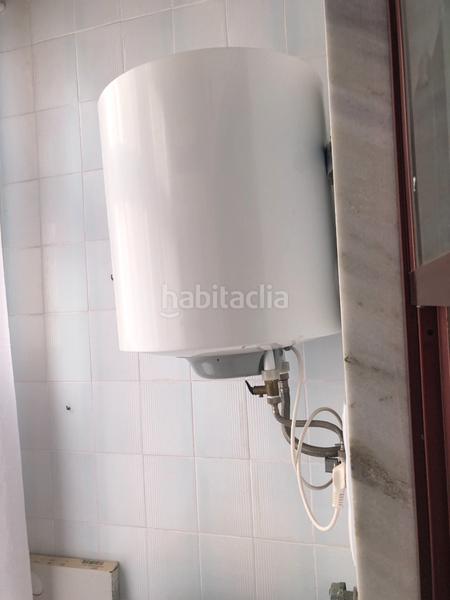 Foto 379fe977-a533-4de3-94c6-ab35e9f3918b. Lloguer pis a calle juan torres batiste 4 a Centro Santa Pola