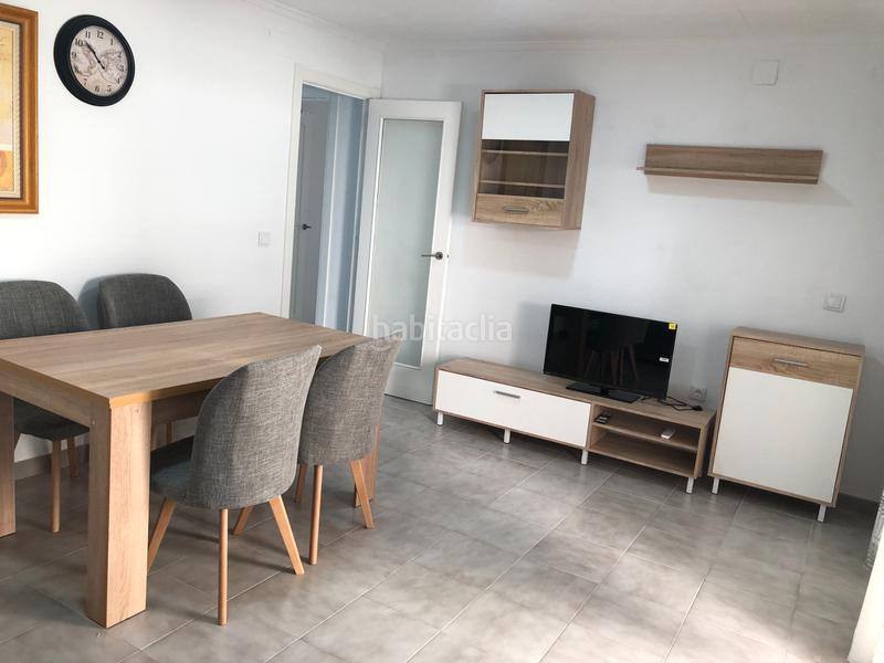 Foto edb27db9-9b2f-43a1-a459-328f2c1220ec. Alquiler piso en calle juan torres batiste 4 en Centro Santa Pola