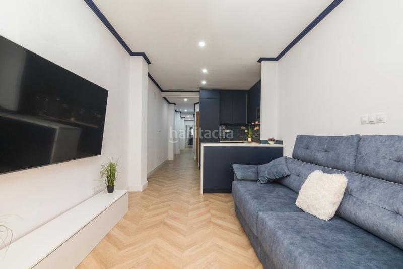 Foto 1ddd1e39-05b5-4e53-8fef-aa1c8e8001f8. Piso en carrer del mar 15 en Calas Santiago Bernabeu Santa Pola