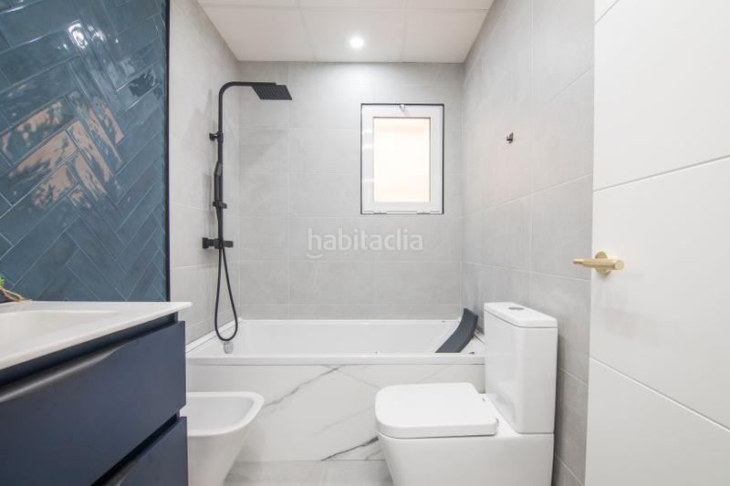 Foto 81e21f93-5bc1-4504-88e2-c2df4e996aad. Piso en carrer del mar 15 en Calas Santiago Bernabeu Santa Pola