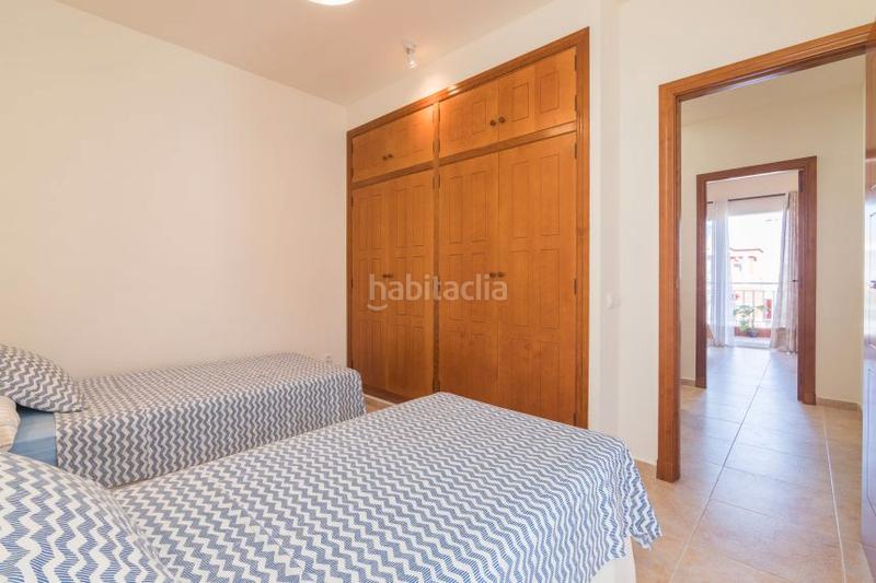 Foto 61bc4ff4-5489-4838-aebb-a94856772fa6. Casa adosada en calle monte de Santa Pola 10 en Monte Faro-Altomar II Santa Pola