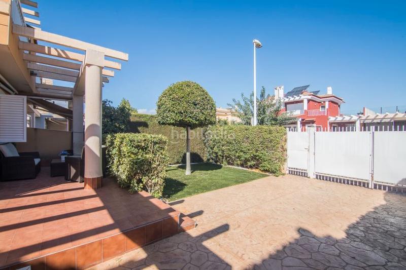 Foto 8dd492d7-0fe4-4422-926b-fd8a2c3402b0. Casa adosada en calle monte de Santa Pola 10 en Monte Faro-Altomar II Santa Pola
