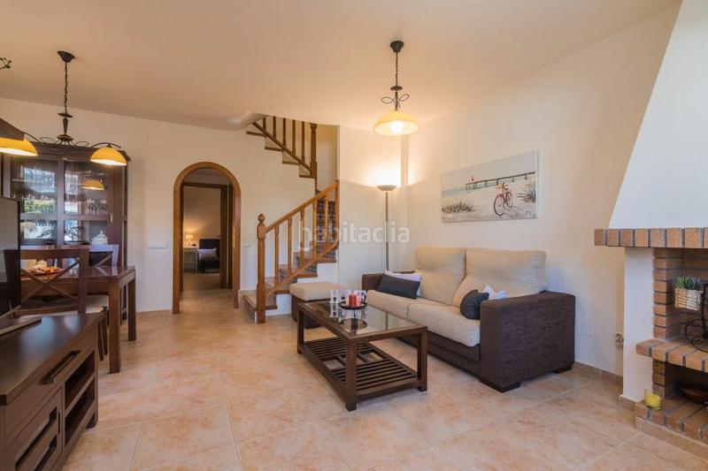 Foto b332ff05-d4aa-43fa-afe7-900b5129d18c. Casa adosada en calle monte de Santa Pola 10 en Monte Faro-Altomar II Santa Pola