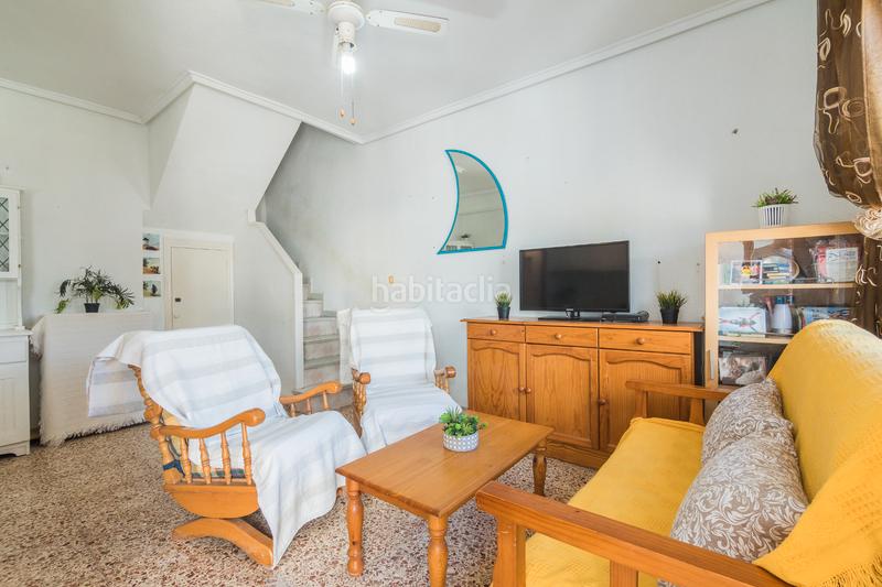 Foto e545202f-e14a-4641-a0e4-c89a59009611. Casa adosada en avinguda verge del pilar 54 en Gran Playa Santa Pola