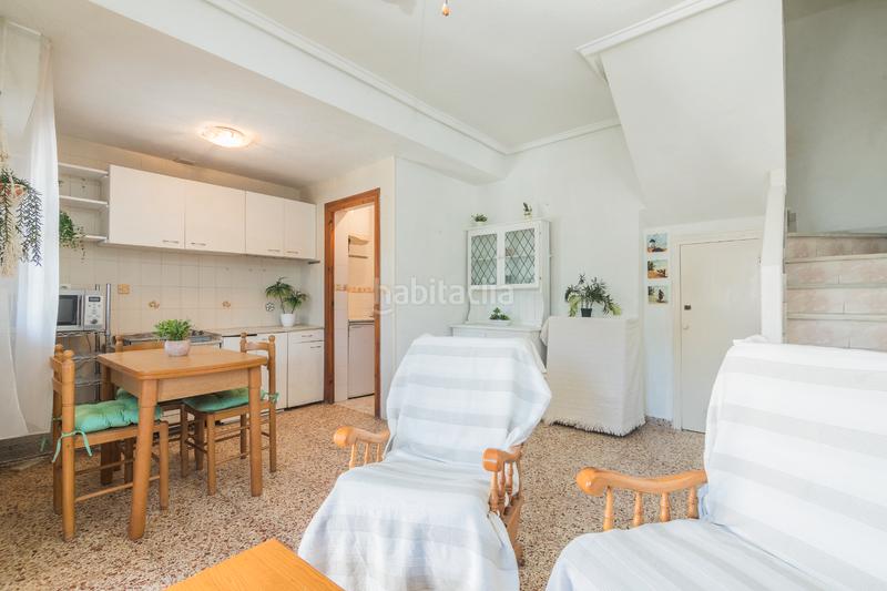 Foto ce64eb71-afe8-405f-b302-099bed99d62f. Semi detached house in avinguda verge del pilar 54 in Santa Pola