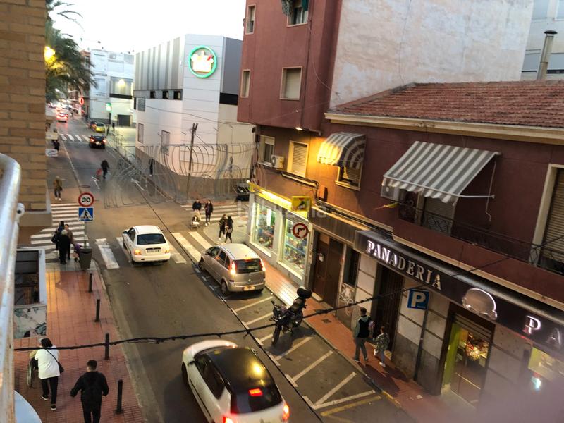 Foto 661a250c-b15a-450a-860f-b71b6b0c2d02. Alquiler piso en Centro Santa Pola