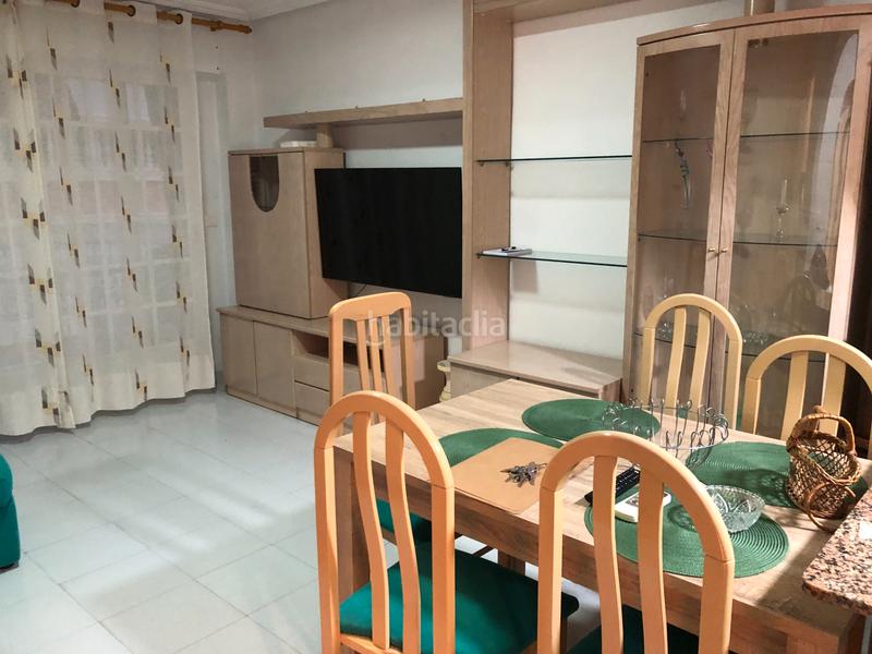 Foto 9fca5a7b-e9da-42e5-9d77-18992ad5ac72. Alquiler piso en Centro Santa Pola