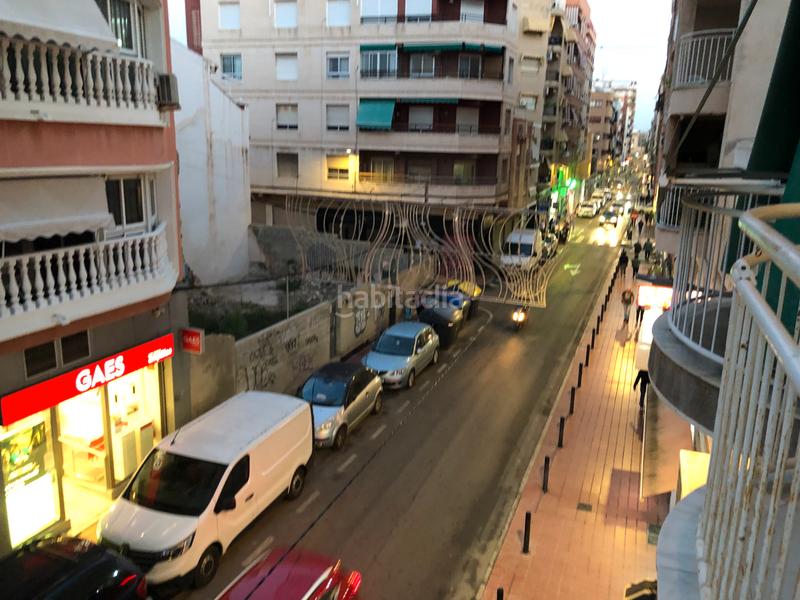 Foto c6f626e0-b0a3-4815-b279-8e236259d1cd. Alquiler piso en Centro Santa Pola