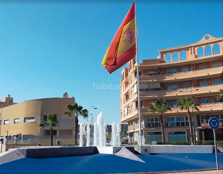 Foto f3dd5f01-62ee-4318-9c6d-8eb312f06097. Alquiler piso en Centro Santa Pola