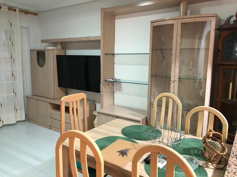 Foto fe8eb735-e081-45fd-a6fa-adfa419939d9. Alquiler piso en Centro Santa Pola