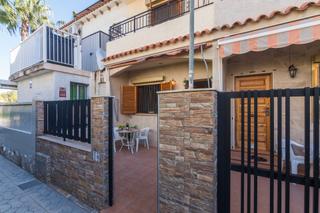 Casa adossada  Calle cox 10