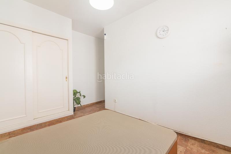 Foto 0421f11d-d46d-4099-a615-f1a8f4c36eef. Flat with parking in Playa Levante Santa Pola