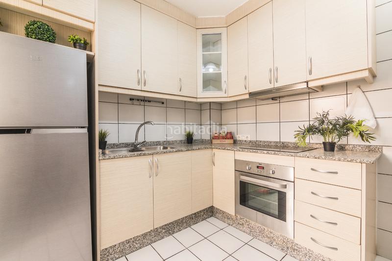 Foto 7e401b2b-511f-49b4-81bc-c536df00e176. Flat with parking in Playa Levante Santa Pola