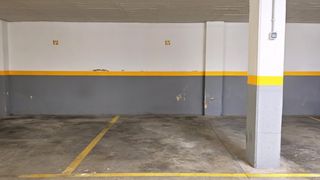 Posto auto in Carrer gabriel miró 7. ¡oportunidad única en el corazón de santa pola!