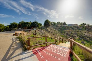 Gewerbliches Grundstück in Calle romero 5. Parcela urbana en venta en rojales (alicante) – 561 m²