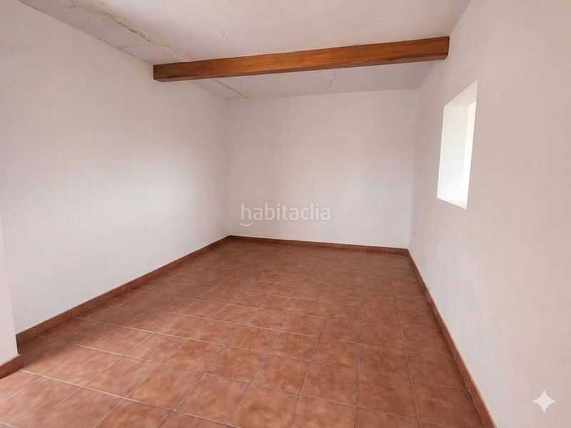 Foto fd883fc3-751e-4784-b75e-22b58e5a166f. Casa a Vega de San Mateo
