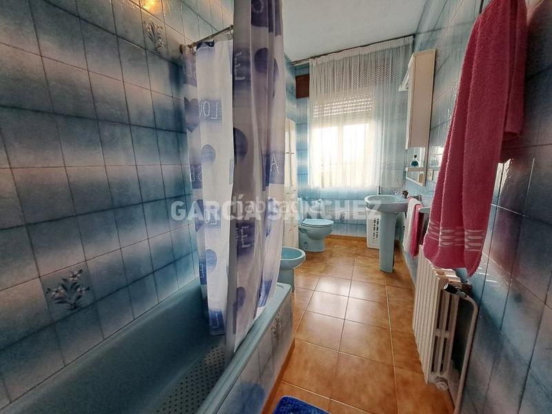 Foto 26a78043-acae-460d-8328-7751378e1989. Casa a lugar pousada 1c a Rianxo