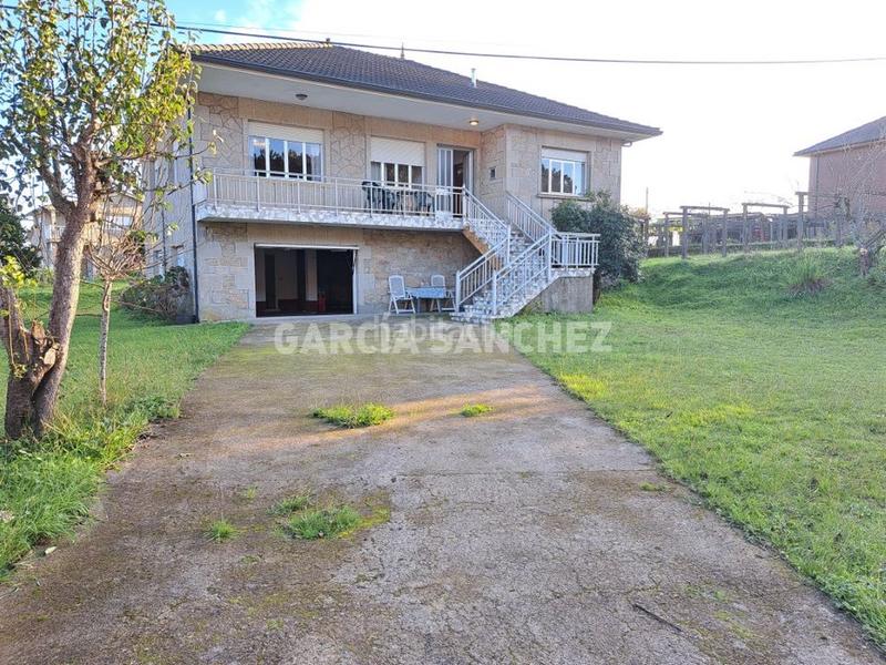 Foto abaf3426-6de4-4557-a75c-e7b4d3316a19. Casa a lugar pousada 1c a Rianxo