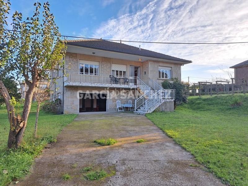 Foto cc4777fc-a44c-47bc-8a67-210b8e7f7c62. Casa a lugar pousada 1c a Rianxo