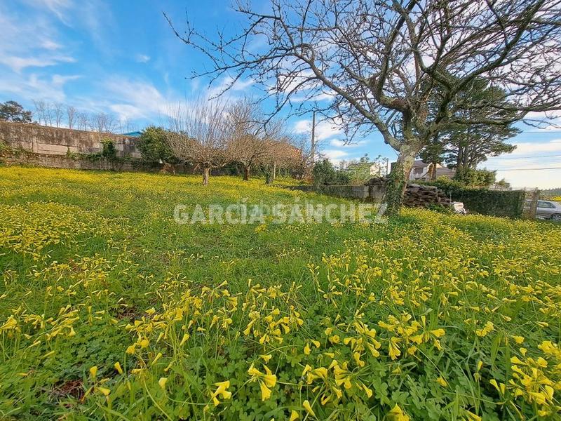 Foto 0a9699bf-42d2-489a-8c18-7c97eaaeab85. Terreny residencial a aldea abanqueiro 45 a Boiro