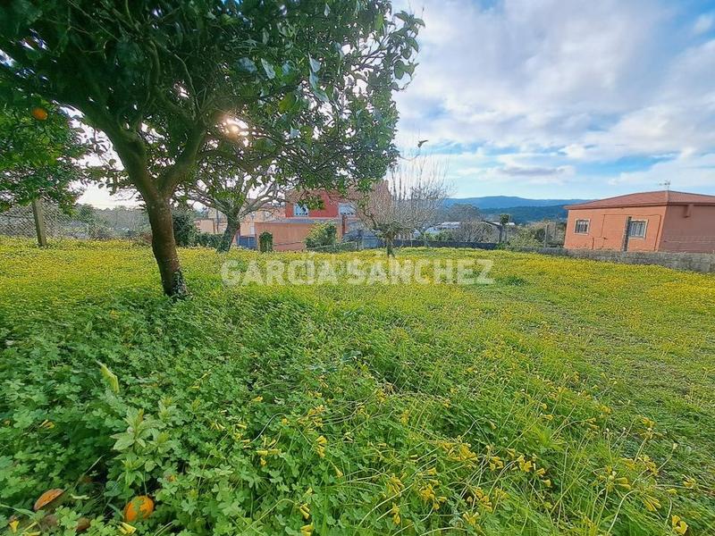 Foto 982c76b7-9cf2-4a9e-8468-67b0e48f28b7. Terreny residencial a aldea abanqueiro 45 a Boiro