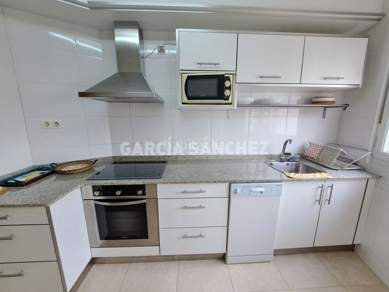 Foto 25fe74c8-d9b1-49cb-9faa-e82779c795ec. Apartament a avenida de compostela 8 a Boiro