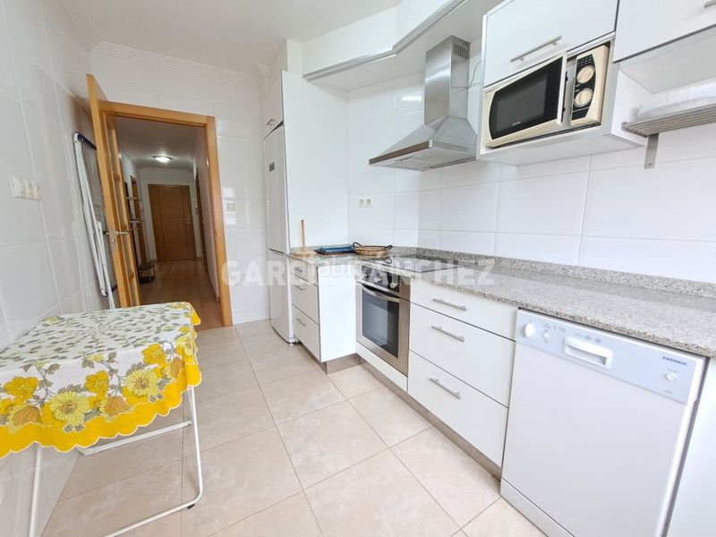 Foto d56325be-9b6b-446e-b0ce-6e61024486e0. Apartament a avenida de compostela 8 a Boiro