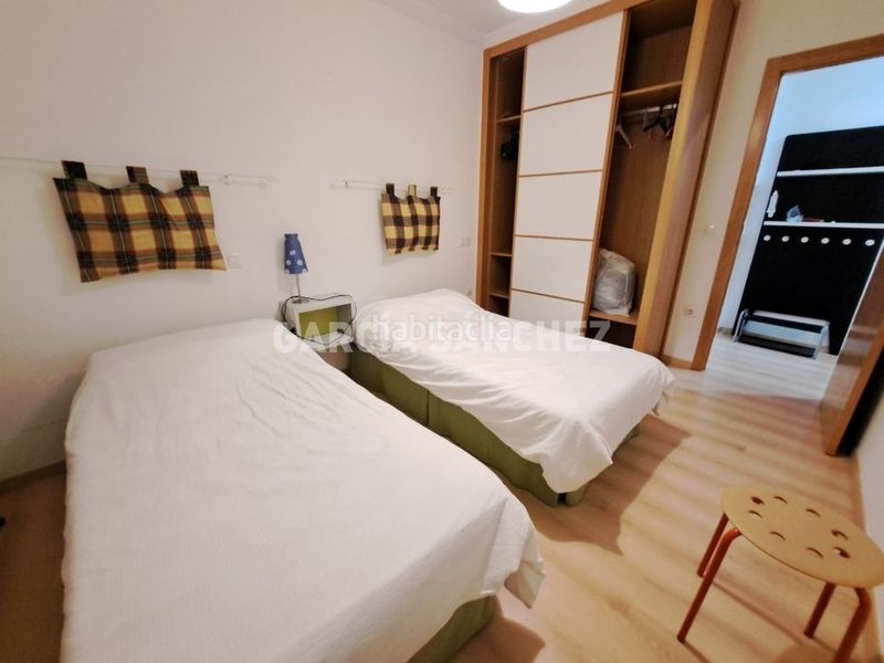 Foto d5a1536e-b0fe-4a95-84f6-ffdc3096dc9f. Apartament a avenida de compostela 8 a Boiro