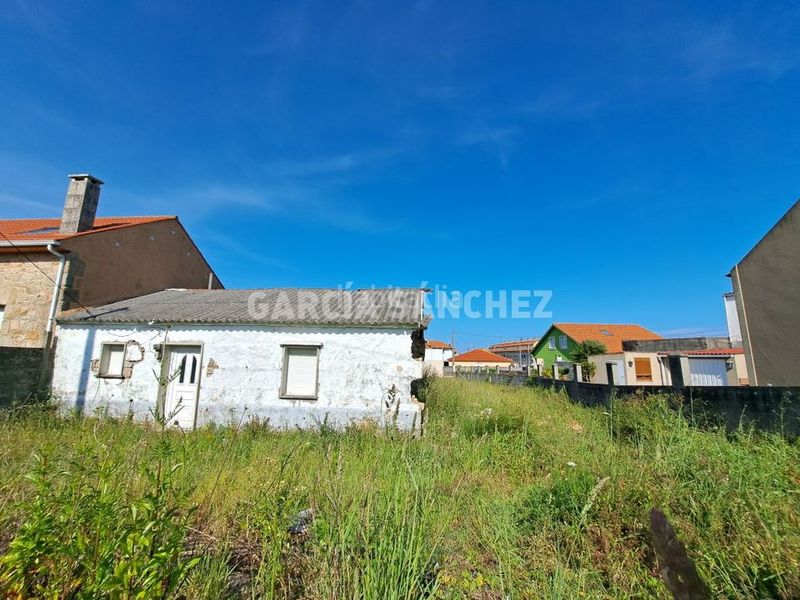 Foto 106d5e24-d13c-43cf-a932-2ef9a06b683d. Terreno residenziale in santa uxía de Ribeira Ribeira